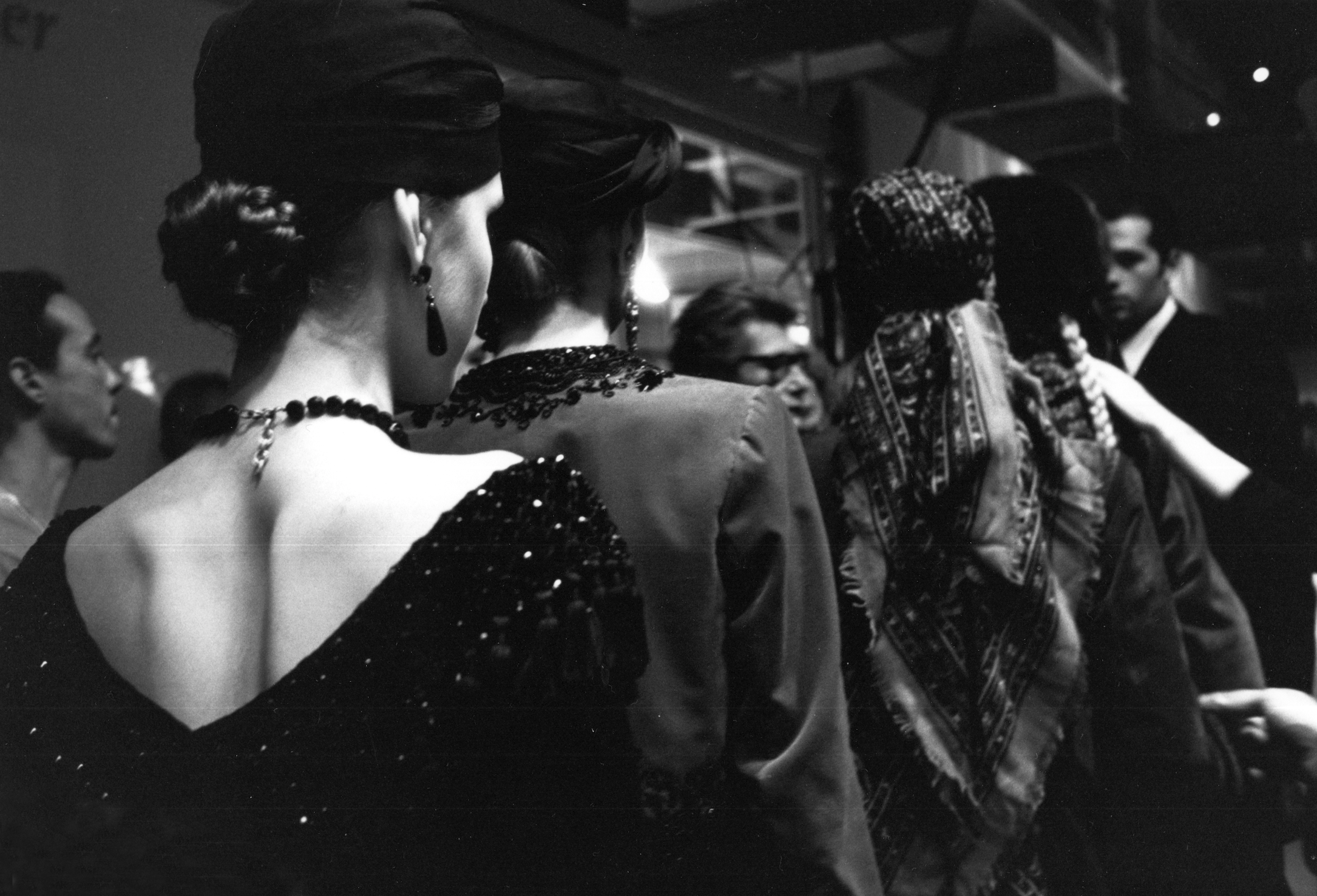 YVES SAINT LAURENT — MARTINE BARRAT